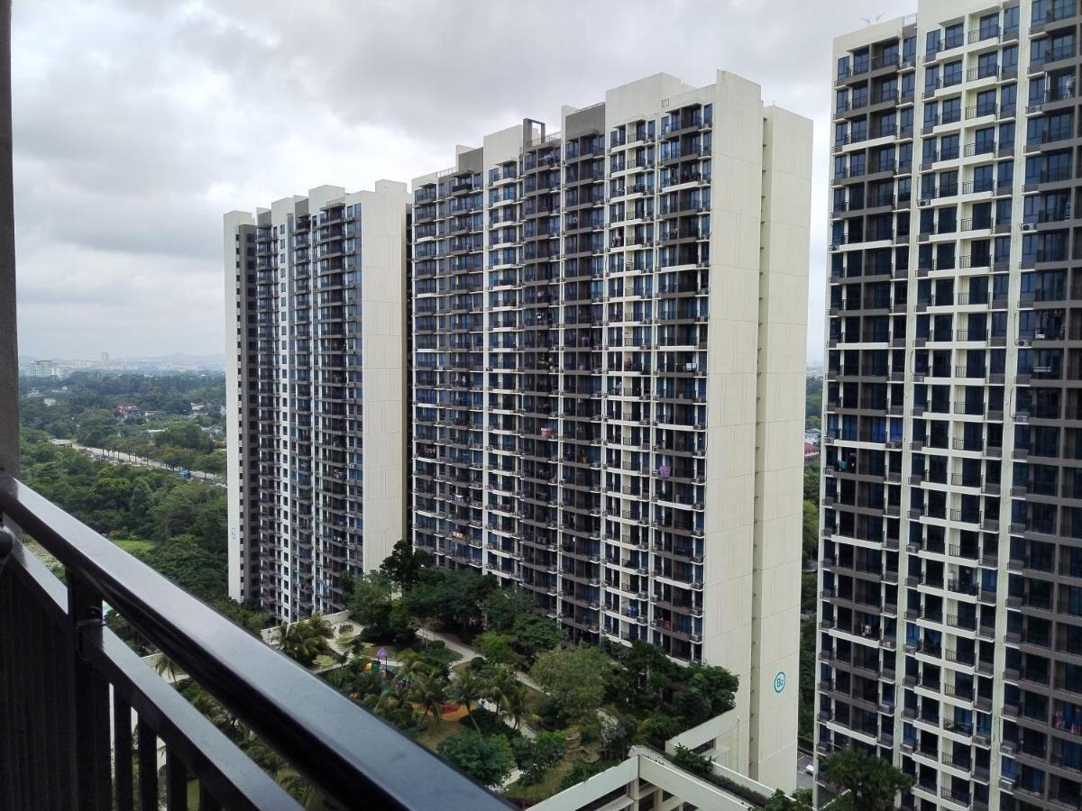 Lovely Sweet Home Johor Bahru Bagian luar foto